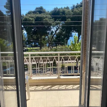 Apartment Tsatsalmas With Sea View Ii