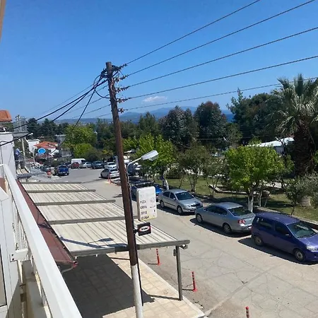 Tsatsalmas With Sea View Ii * מטהמורפוסי