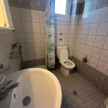 Tsatsalmas With Sea View Ii דירה